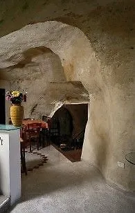 Sassi Hotel 3*